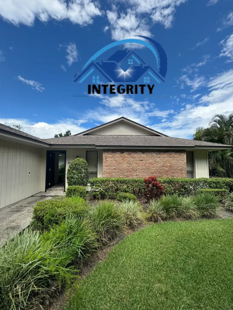 Integity Roof Services Starts and find server roof damage in Winter Park Flordia