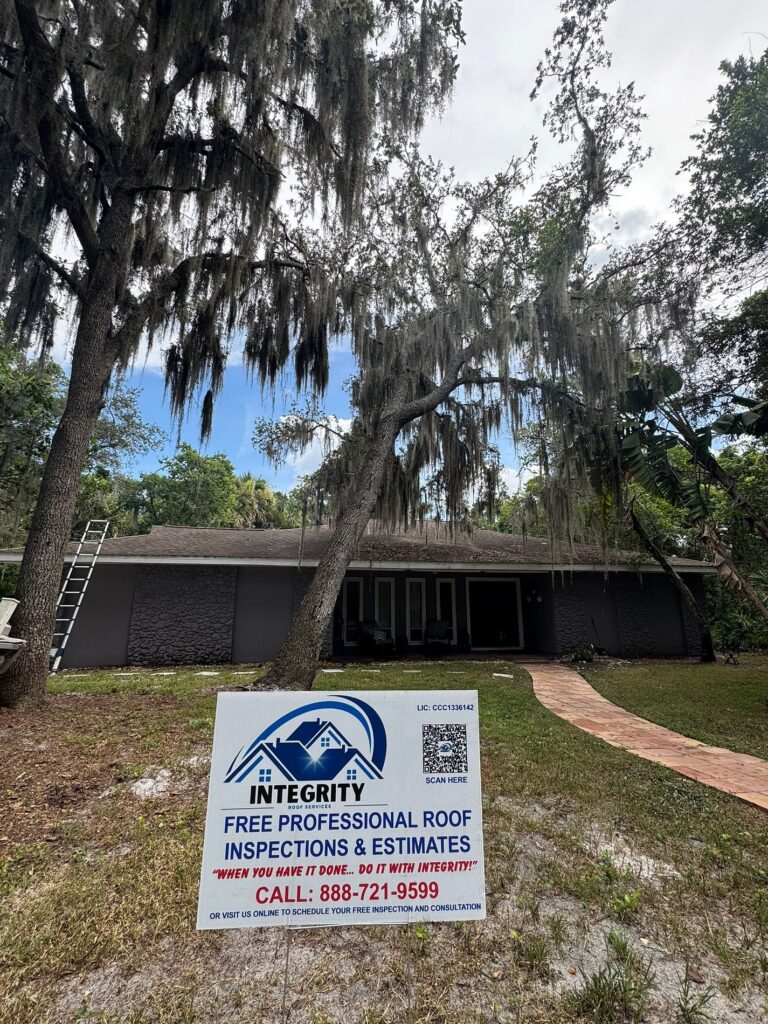 Orlando FL Roof Before Replacement – Eastwood Drive