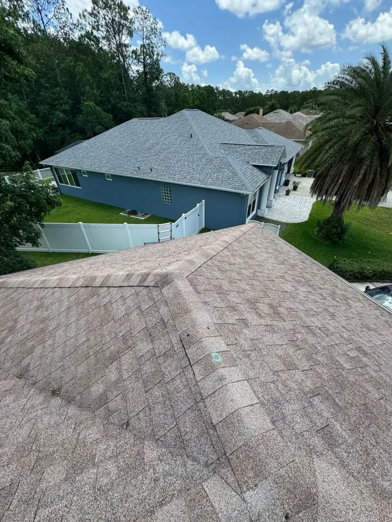 lancers-lane-port-orange-fl-weathered-shingles-rear-roof-before-07